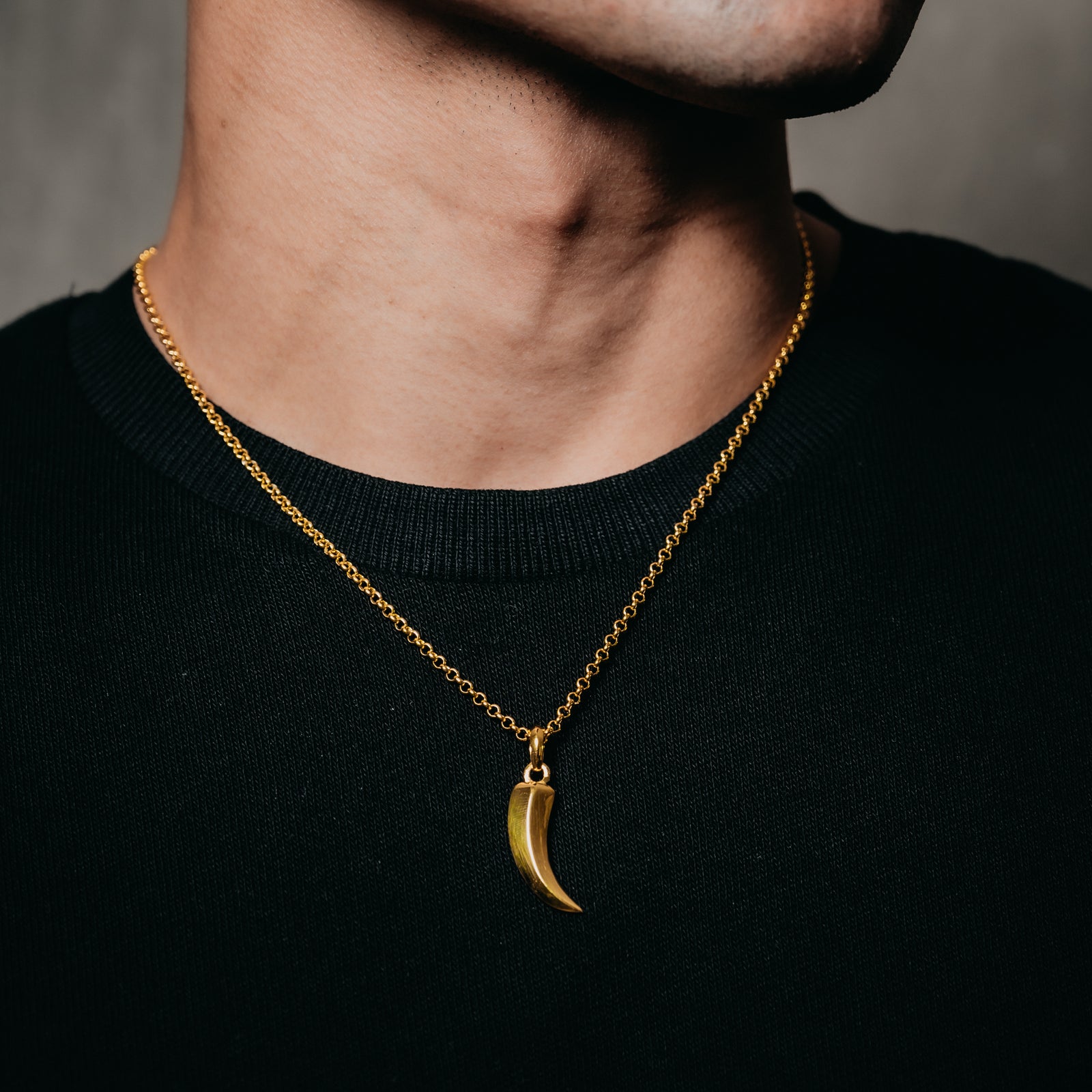 Claw Pendant (Gold) – Off Code Company